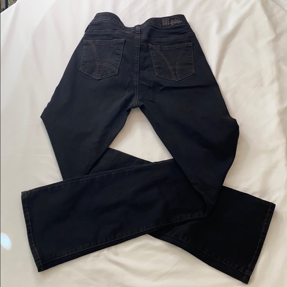 Kut from the Kloth Mid Rise Farrah boot cut Jeans - Picture 2 of 5